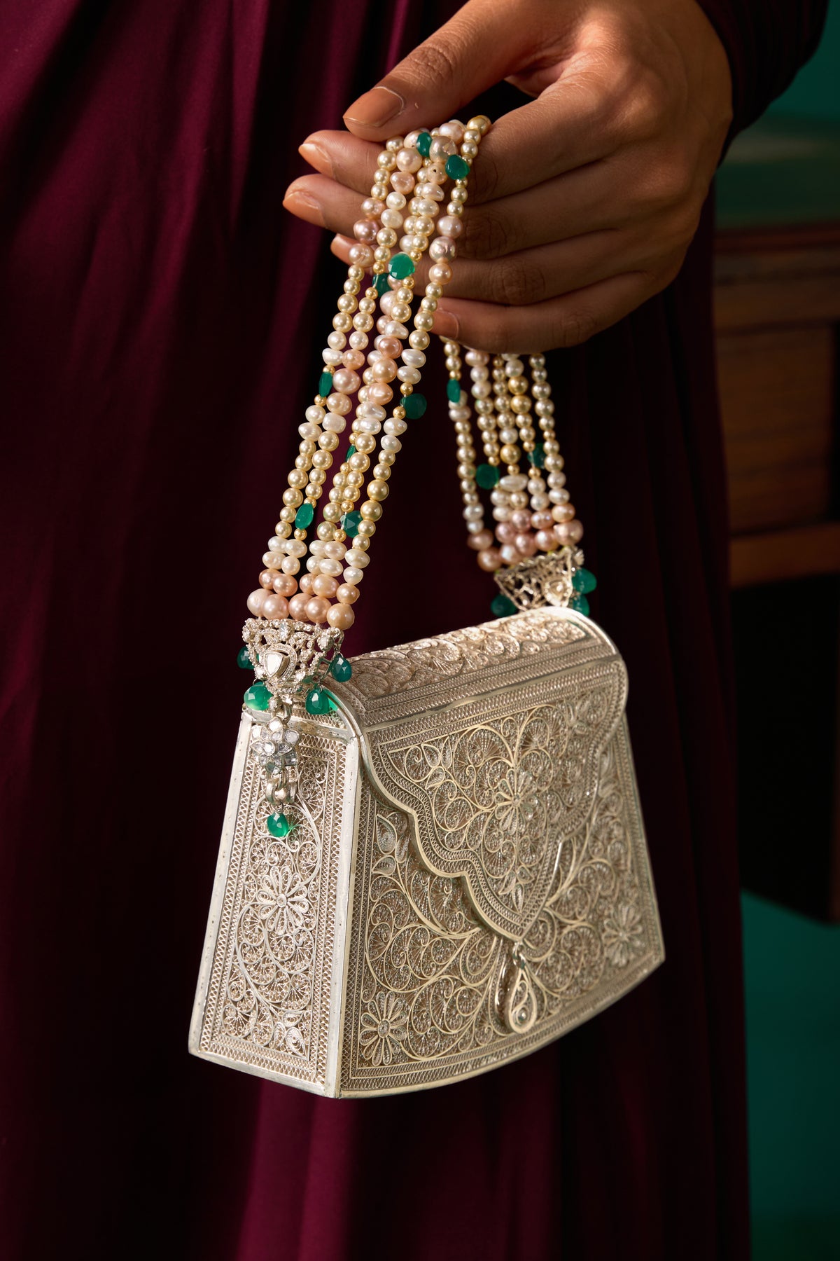 Ira_925Silver_Shynora_Studded_Moissanite_customizable_Filigree_tarakashee_bag_pearls